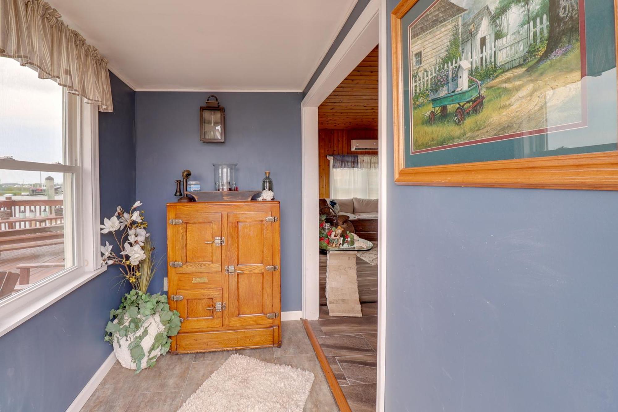 Oceanfront Milford Home With View And Boat Access 外观 照片