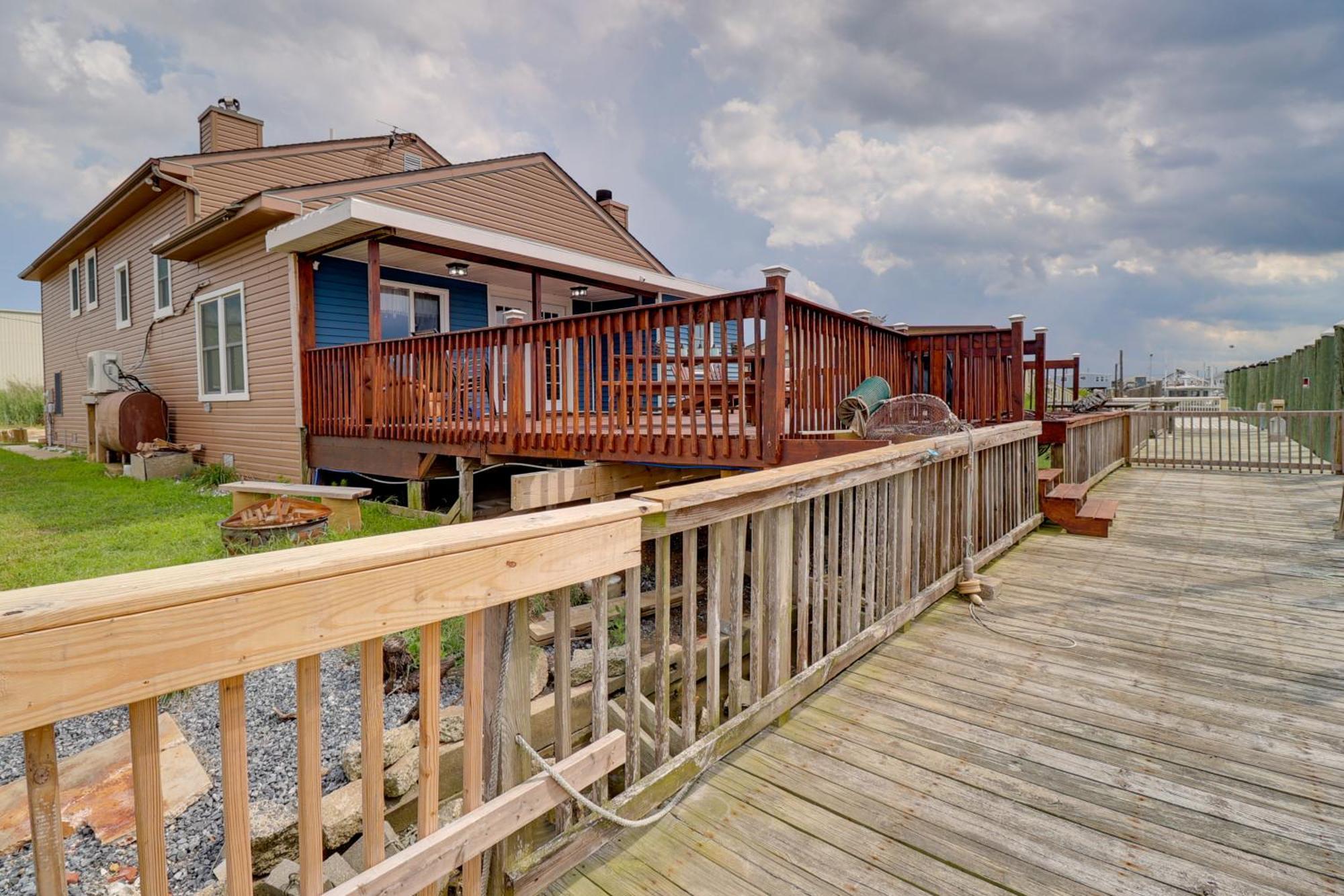 Oceanfront Milford Home With View And Boat Access 外观 照片