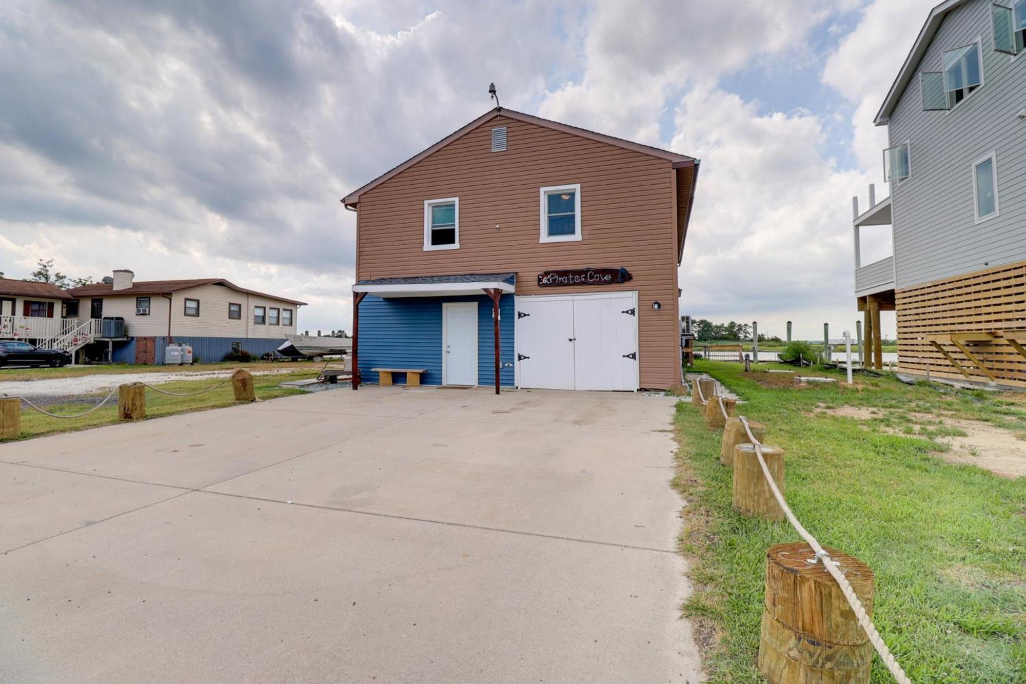 Oceanfront Milford Home With View And Boat Access 外观 照片