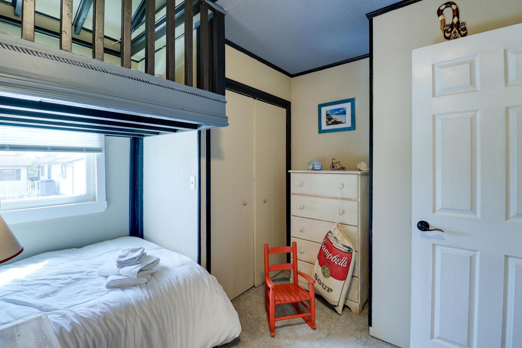 Oceanfront Milford Home With View And Boat Access 外观 照片